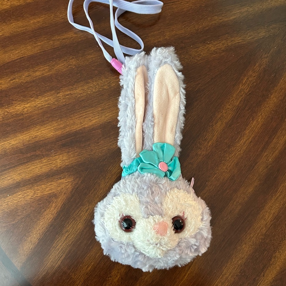 Duffy and friends Stella Lou Disney pass holder lanyard